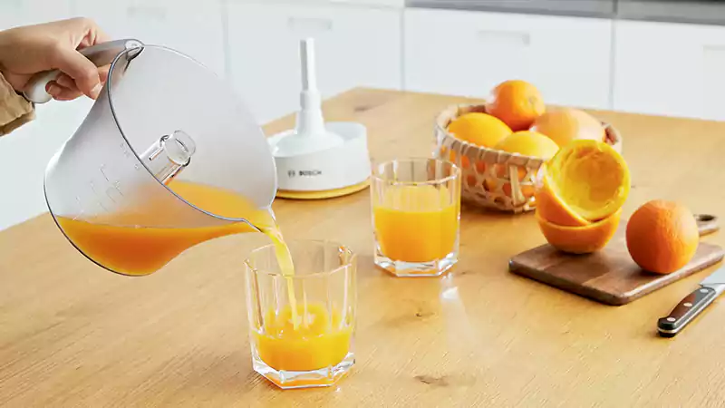 عصارة موالح بوش، 0.8 لتر، 25 وات، أبيض، MCP3500N