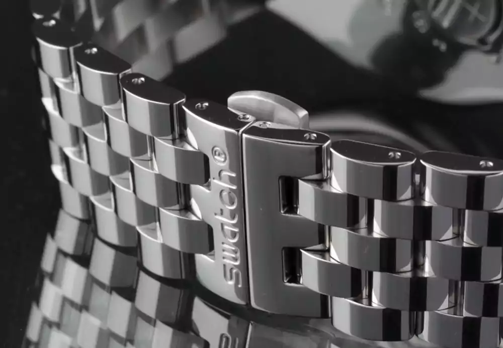 ساعة يد سواتش للرجال، عقارب، سيلفر  YVS423GC