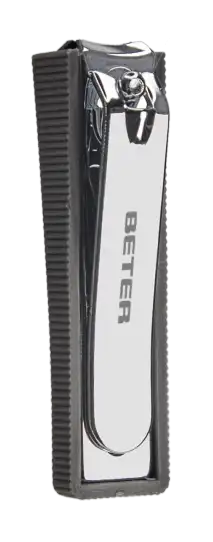 قصافة أظافر معدنية للكبار من بيتر فضي  07020