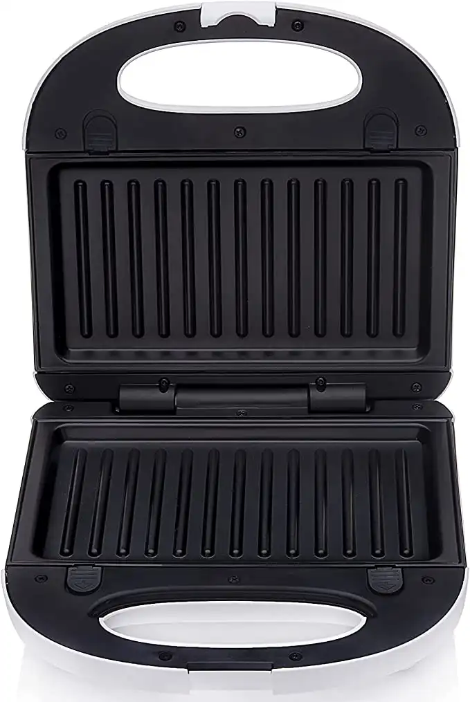 صانع السندوتشات والوافل ميديا تك، 3 شرائح، 750 وات ، أبيض ،MT.SM206