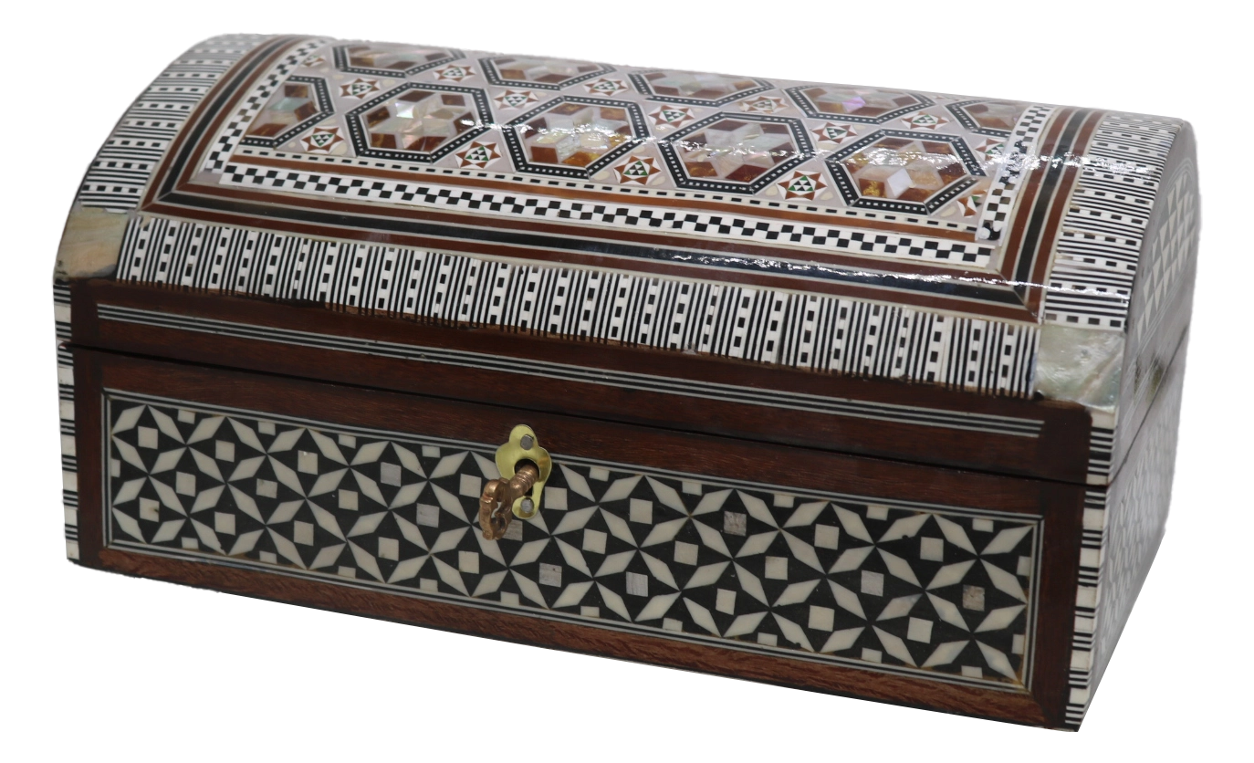 علبة صدف شكل تابوت 25 سم- بني مزخرف