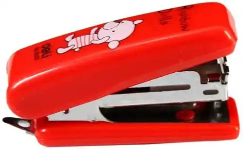 دباسة ورق مكتبية من ديلي ، سعة 15 ورقة،  سريعة الاستخدام،  ألوان متعددة E0222