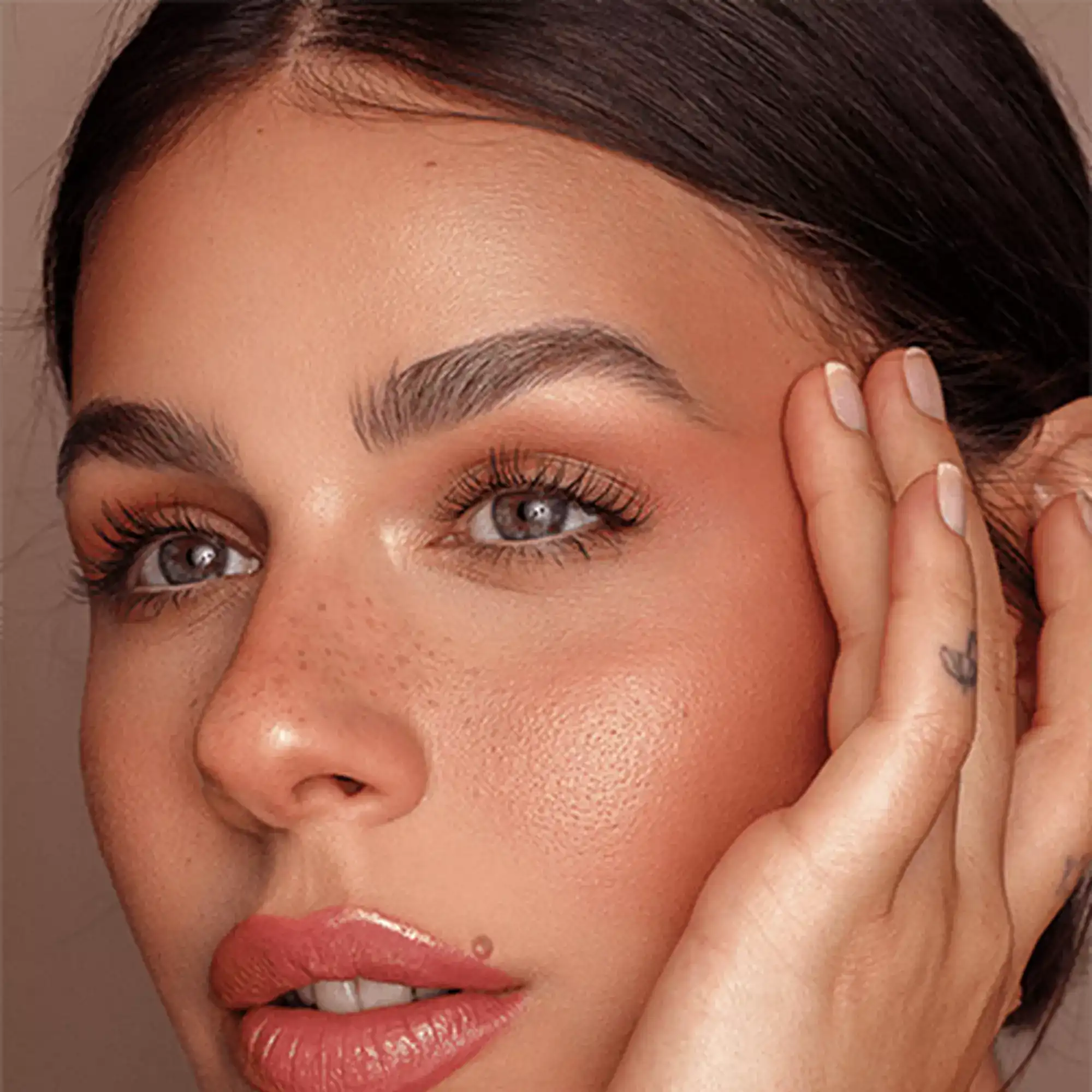 ماسكارا جلام اند دول سينستف فوليوم من كاتريس 010