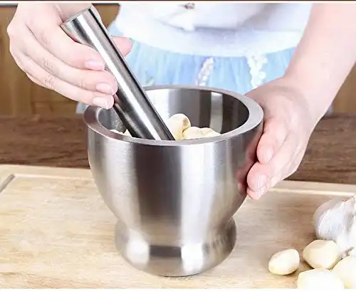 Hon made of stainless steel with cover