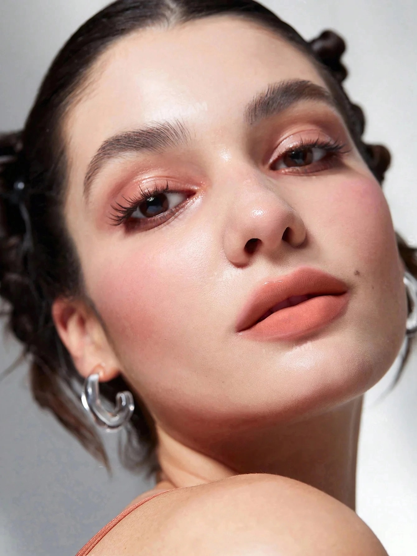 ليب بلامبر شيجلام بوت بيرفكت شاين، ان بلوم