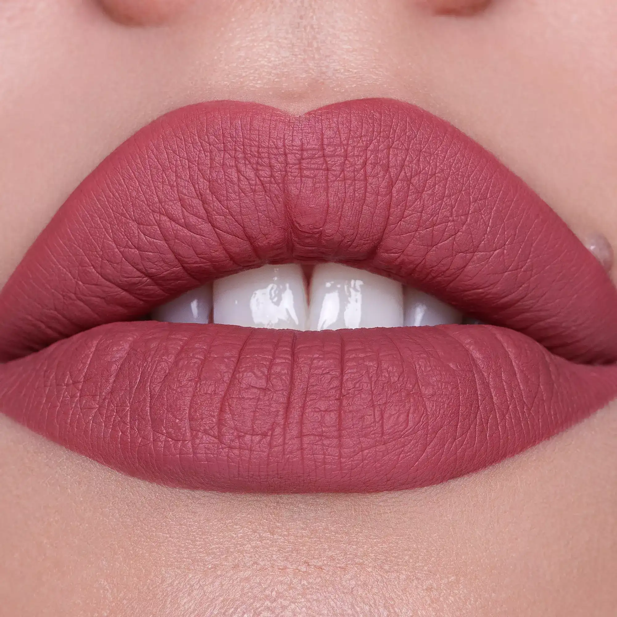 احمر شفاه كاتريس مات برو اينك سائل، 140