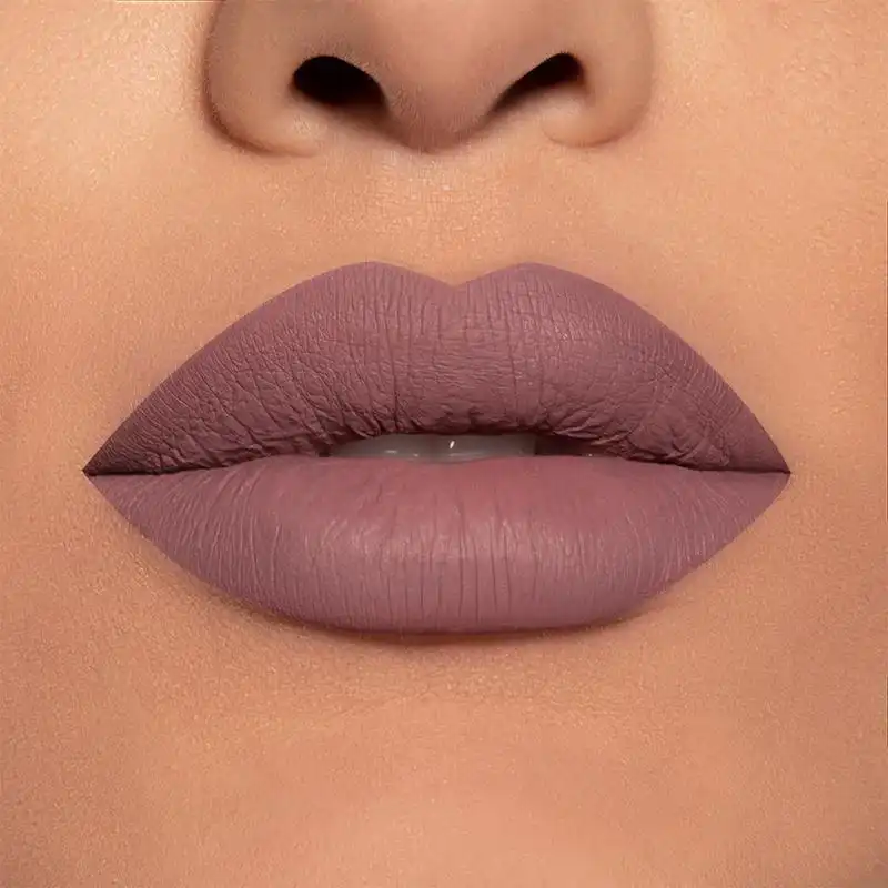 احمر شفاه فور ايفر 52 سائل، FM706