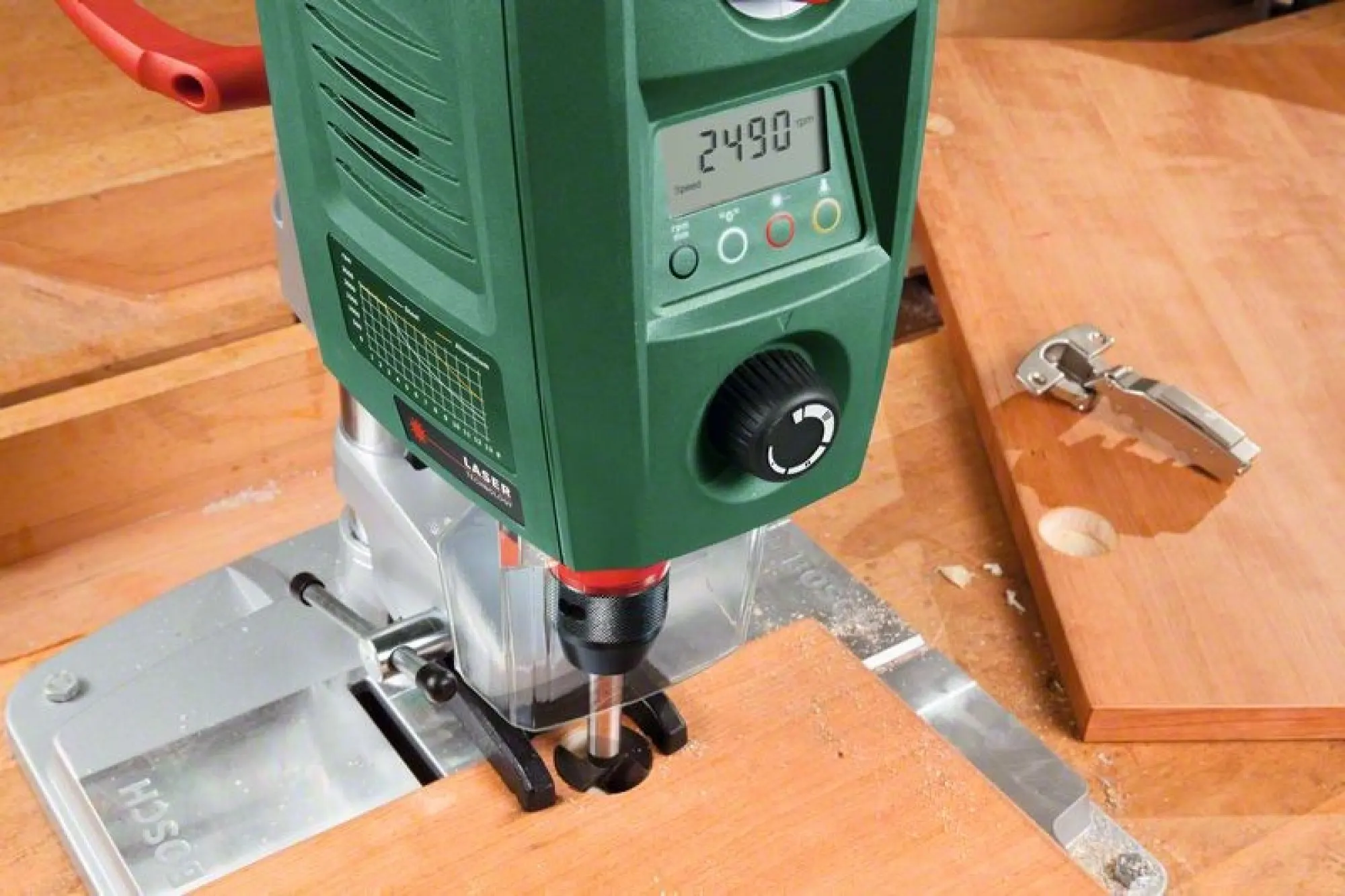 Bosch Digital Drill, 710 Watt, B07-000