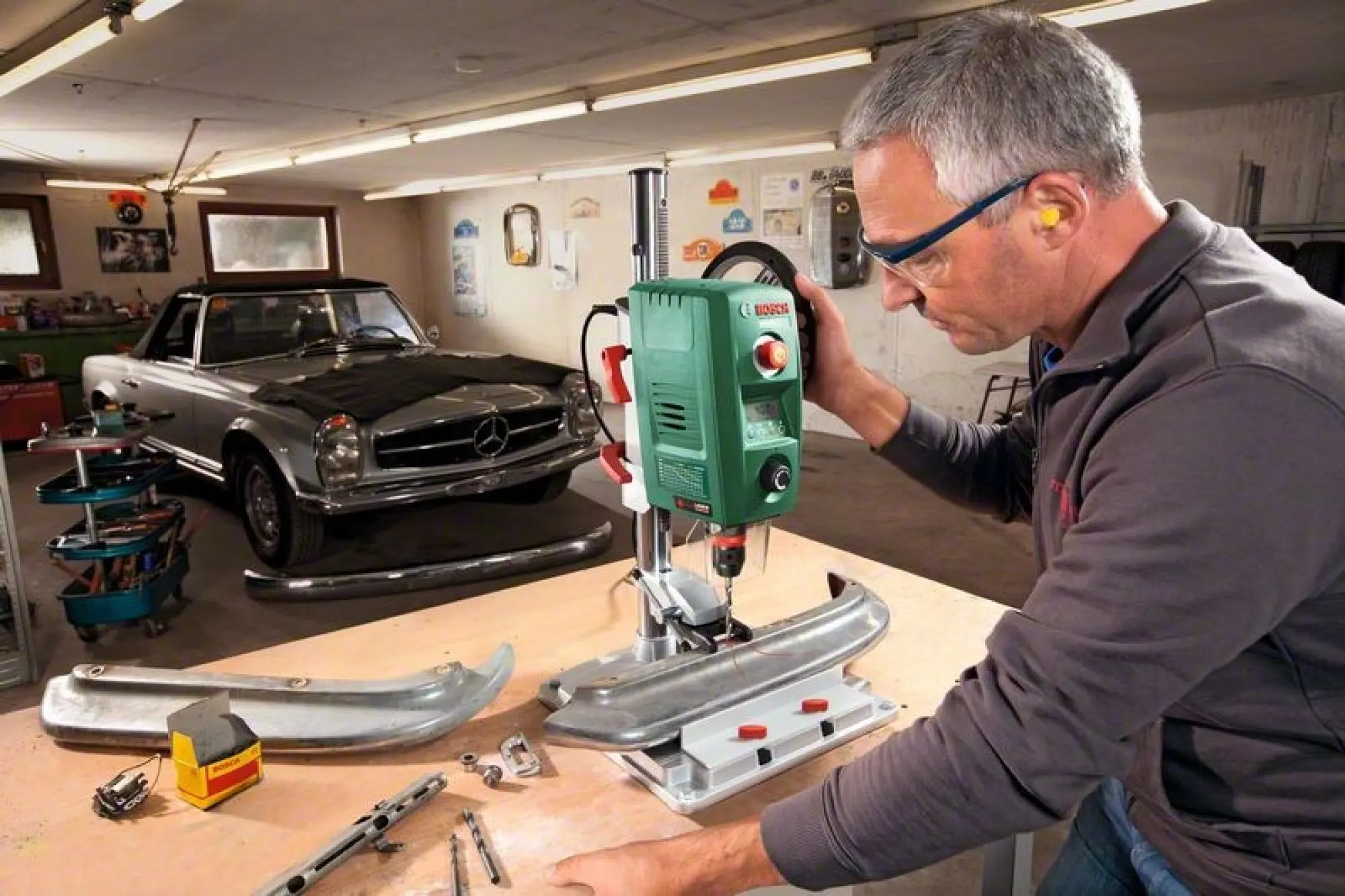 Bosch Digital Drill, 710 Watt, B07-000