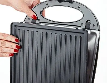 صانع الساندوتش وشواية ميانتا، 2 شرائح، 1200 وات، أسود، SM27609A