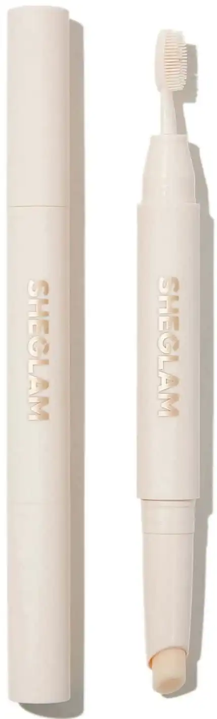 واكس حواجب شيجلام ستيك، يونيفرسال