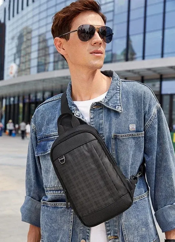 حقيبة كروس جولدن وولف، 7 انش، اسود، GXB00124