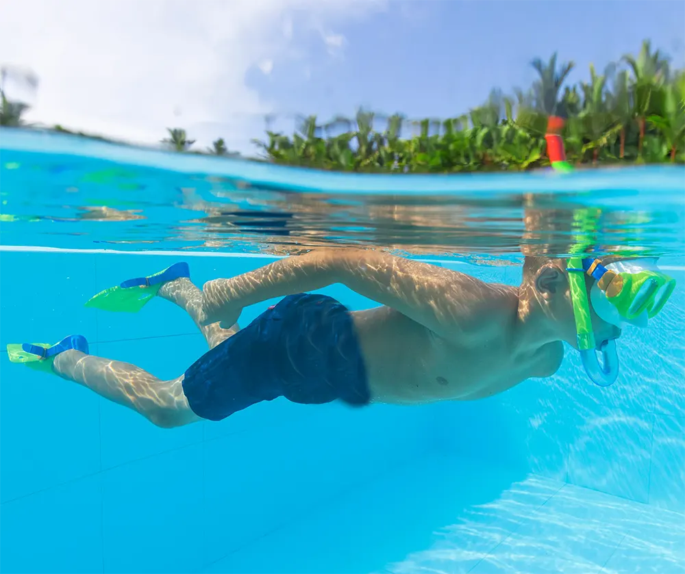 مجموعة أدوات غطس بيست واي اكسبلورا ايسنشال ، متعددة الألوان، 25019