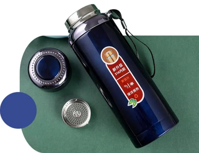 مج حراري من الاستانلس محكم الغلق ، 600 مل،ألوان متعددة