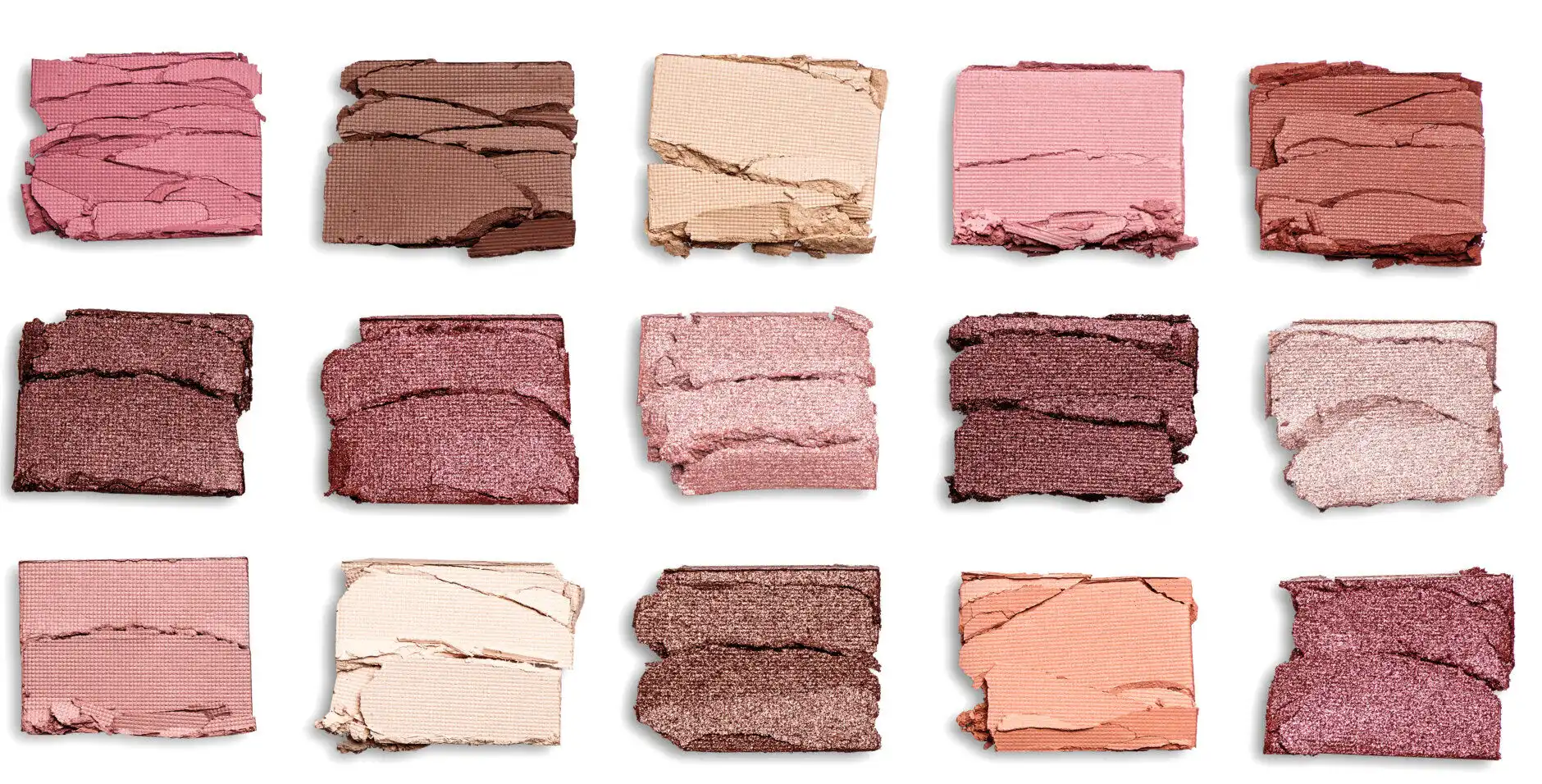 باليت اي شادو ريلاوديد بروفوكاتيف من ريفوليوشن 15 لون