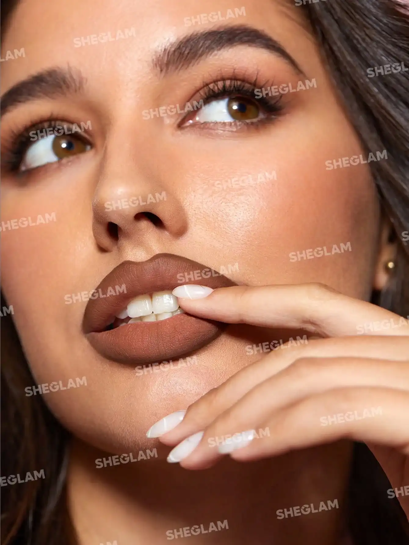 احمر شفاه ومحدد شفاه شيجلام 101، ديب كراميل