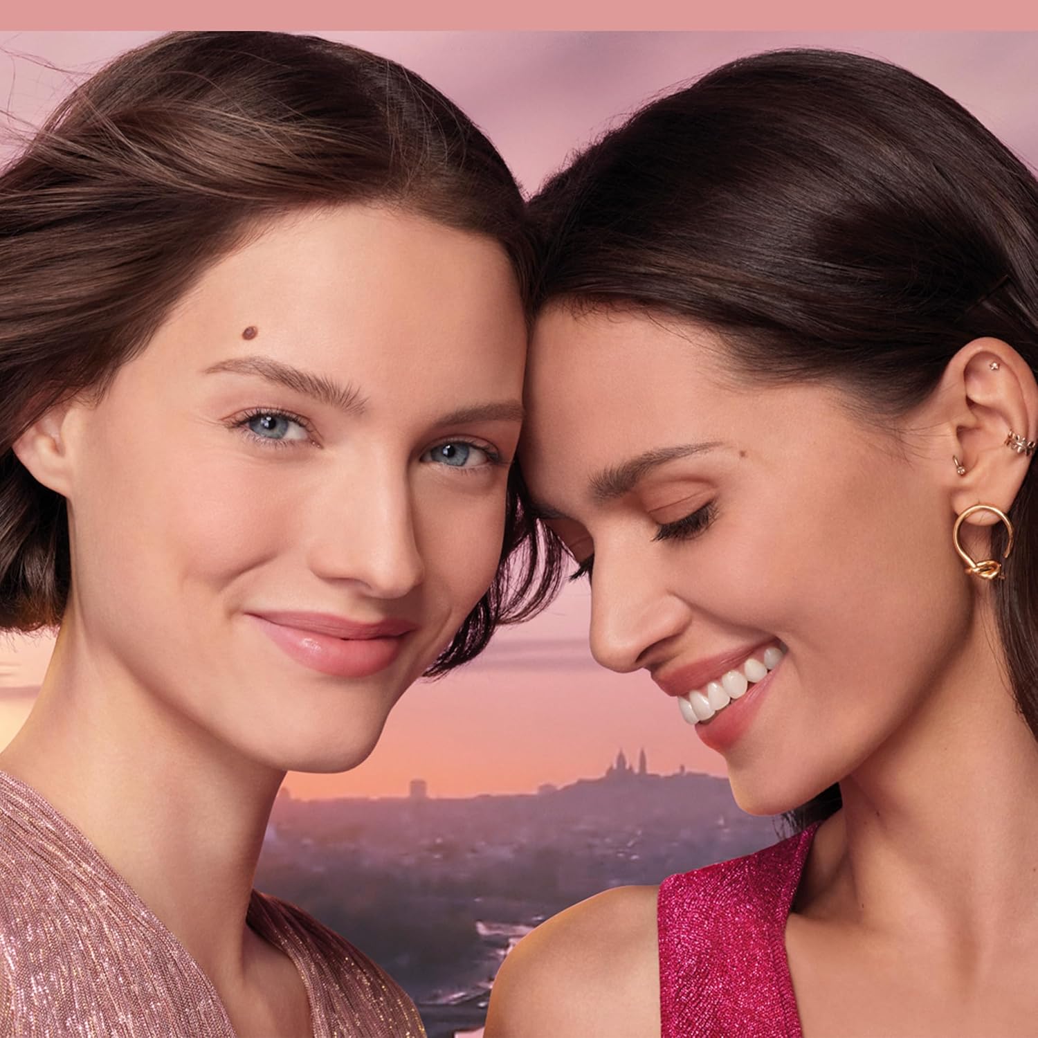 فاونديشن بورجوا اولويز فابولوس بودره فاونديشن بعامل حماية 20 ،يدوم حتي 24 ساعه، 300