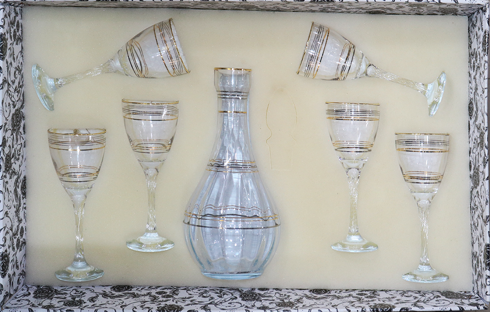 طقم شربات حورس الخواجة، زجاج، مخطط دهبى