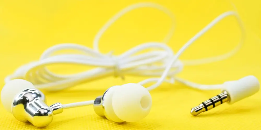 سماعة أذن سلكية ستيريو من روفسكي، بمقبس 3.5 مم، لون رمادي، L803