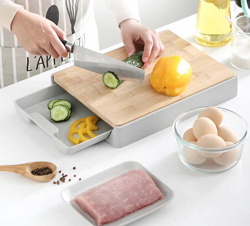 لوح تقطيع مع درج، 2 في 1، خشب ، 1842