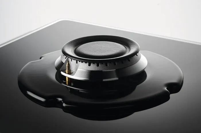 بوتاجاز غاز مسطح بلت ان زانوسي 90*60 سم، 5 شعلة، أمان كامل، زجاج، أسود، موديل ZGO98520BA