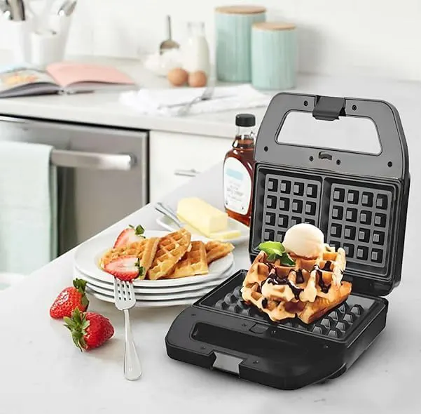 صانع ساندوتش دي اس بي ، 800 وات ، أسود ، KC1237