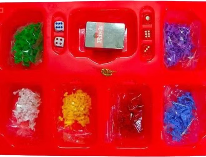 لعبة لوحية استراتيجية ريسك،2-6 لاعبين، 55177