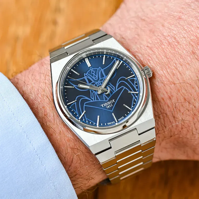 ساعة تيسوت للرجال، مينا ازرق، عقارب دائرية، سوار ستانلس ستيل فضي ، ساعة يد تناظرية، فضي، T137.407.11.041.02