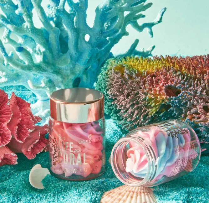 ليب ماسك لايف ان كورال  من ايسينس، 01