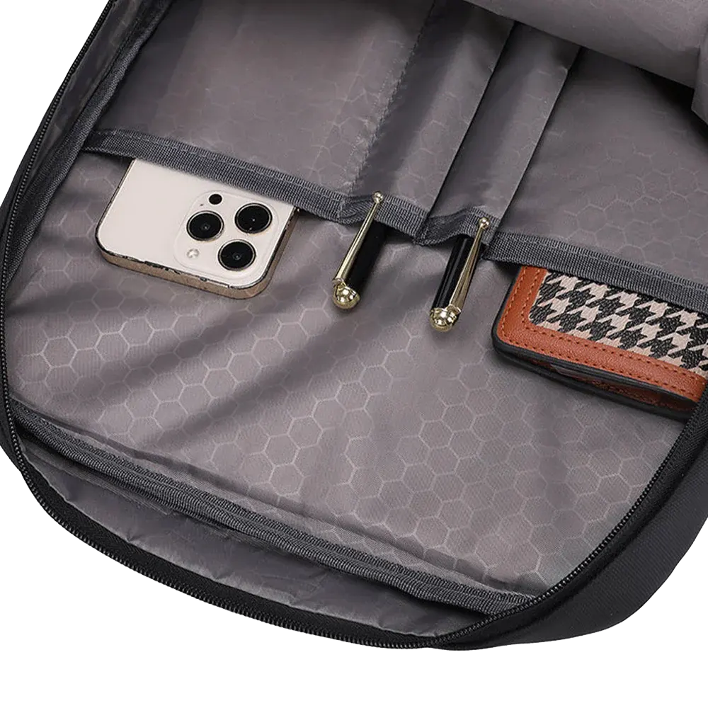 شنطة ظهر لاب توب رحالة ، مقاس 15.6 بوصة ، مقاومة للماء ، أسود ، A902