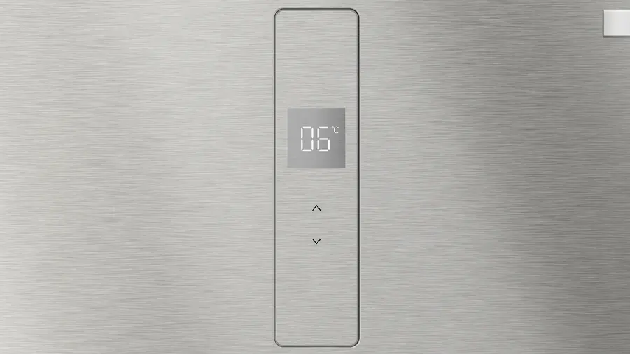 ثلاجة بووش كومبي نوفرست ، 330 لتر ، 2 باب ، شاشة ديجيتال ، سيلفر ،  KGN39NLEE8