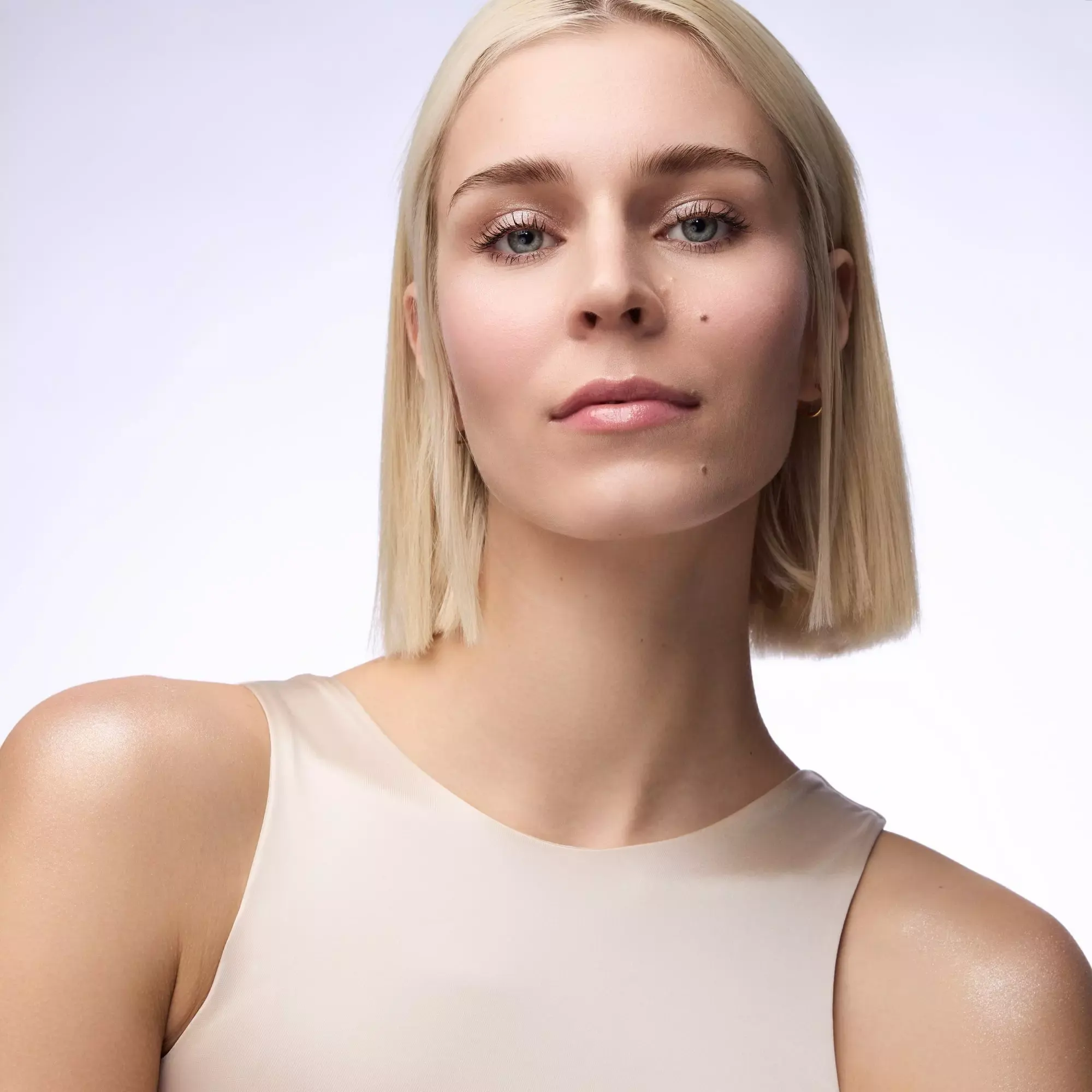 هايلايتر كاتريس دايموند هيز، 010