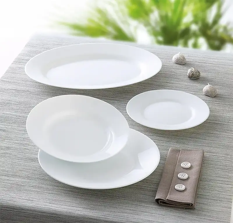 طقم عشاء اركوبال لومينارك ايسينس 51 قطعة، أبيض