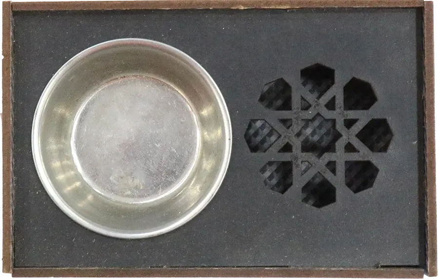 سجادة صلاة منقوشة تهادو مع مصحف ومبخرة