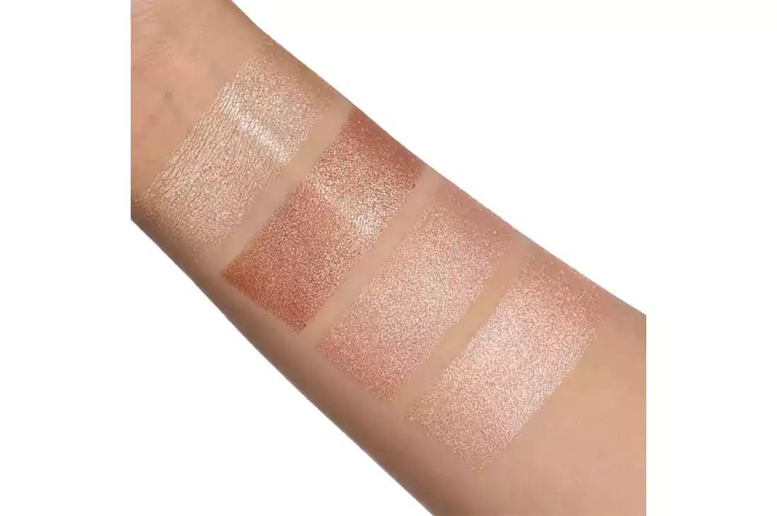 باليت هايلايتر ديزرت جلو من فورايفر52 DGH002