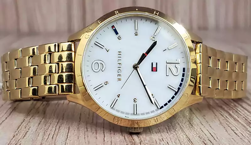 ساعة تومي هيلفيغر نسائي، عقارب، سوار ستانلس ستيل، ذهبي، 1781545