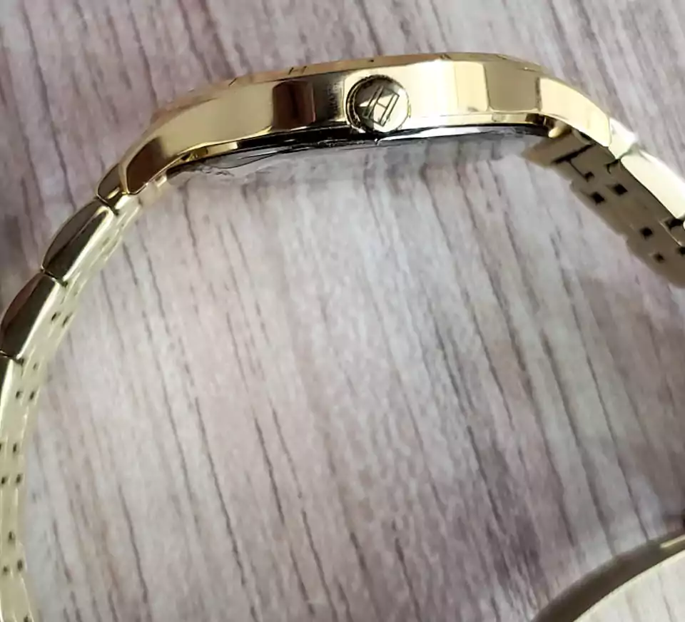 ساعة تومي هيلفيغر نسائي، عقارب، سوار ستانلس ستيل، ذهبي، 1781545