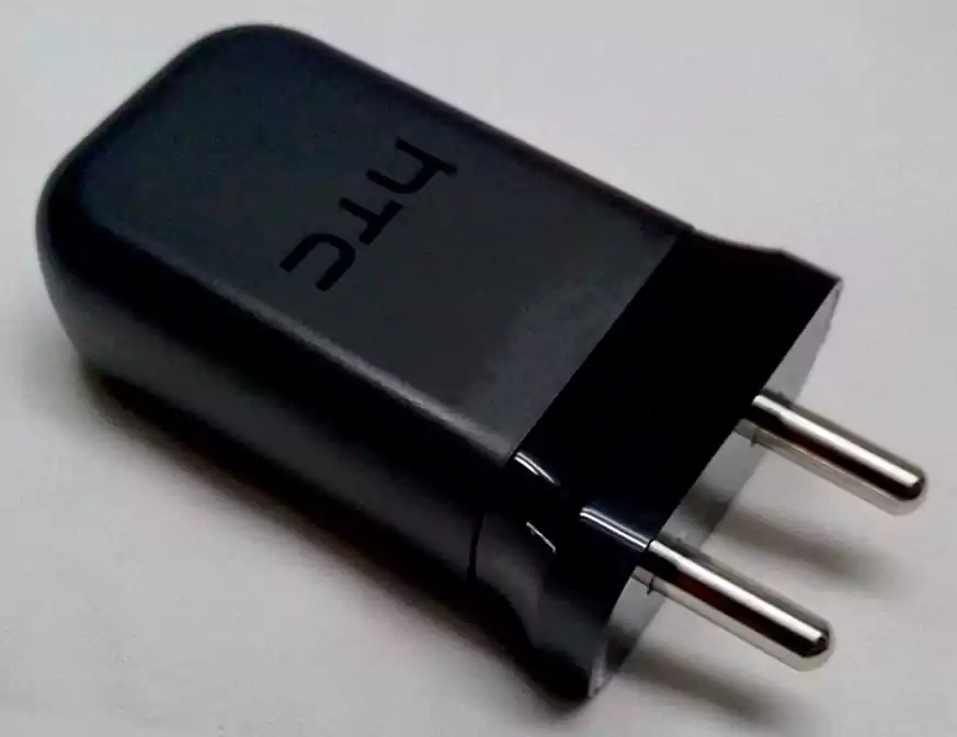 شاحن اتش تي سي ، شحن سريع، سريع نوع يو إس بي أيه ، مع كابل، أسود، HTC P2000